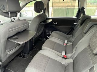 Renault Grand Scenic 2009