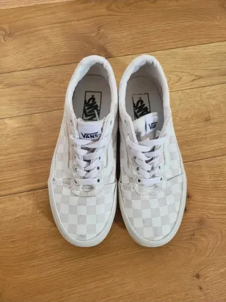 Vans Blancas Cuadros