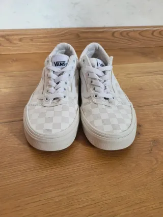 Vans Blancas Cuadros