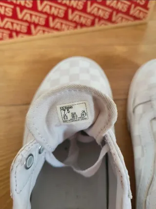 Vans Blancas Cuadros