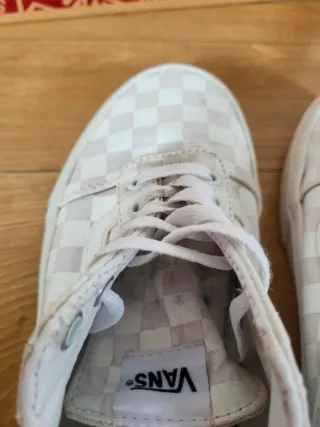 Vans Blancas Cuadros