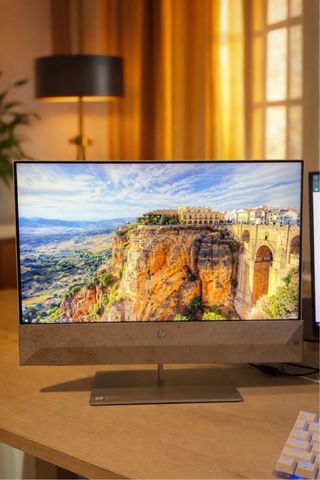 HP All in One Pavilion 24 xa0046ns