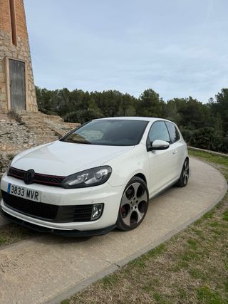 Volkswagen GTI MK6 2010
