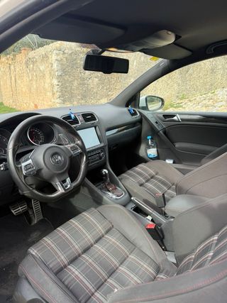 Volkswagen GTI MK6 2010