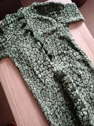 DISFRAZ PIJAMA DINOSAURIO TALLA 4-5 AÑOS