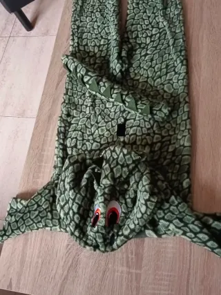 DISFRAZ PIJAMA DINOSAURIO TALLA 4-5 AÑOS