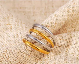 Anillo ajustable dorado y plateado