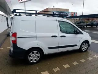 Ford Transit Courier 2019