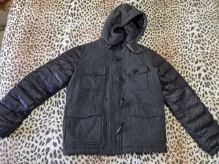 Giubbotto uomo cappuccio grigio nero