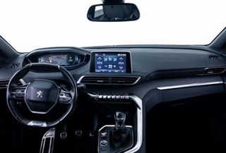 Peugeot 3008 GT LINE 130CV 💎 ¡DISEÑO Y CONFORT!