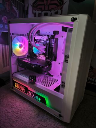 TORRE TUF GAMING GTX 1660 SUPER + 1TB SSD M,2 NVME