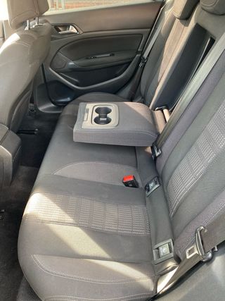 Peugeot 308 2.0 150cv diesel