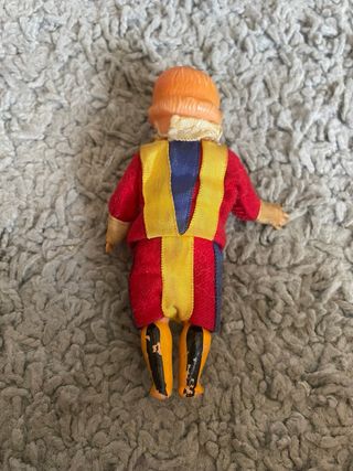 Muñeco antiguo guardia del Vaticano