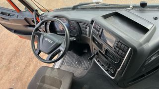 IVECO 460 2015 378.000KM