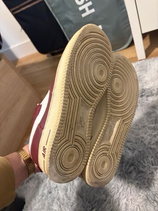 Nike Air Force 1 Talla 44 Roja y Blanca