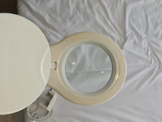 Lámpara dental con lupa aumento prótesis o joyeria