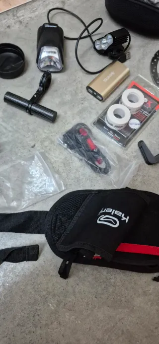 Bolsa móvil bici + accesorios. TODO 50