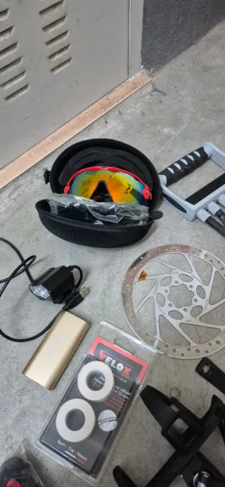 Bolsa móvil bici + accesorios. TODO 50