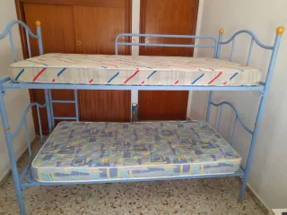 Litera infantil con 2 colchones