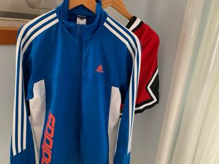 Pantalón JORDAN Chaqueta ADIDAS + REGALO Camiseta