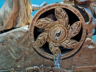 Reloj de sobremesa antiguo