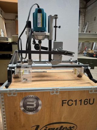 Fresadora Virutex FC116U