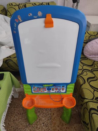 Pizarra Electrónica VTech se convierte en mesa