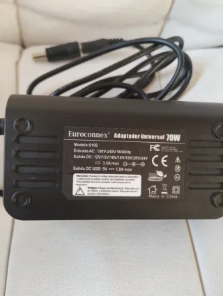 Adaptador Euroconnex 70W 12V-24V Universal