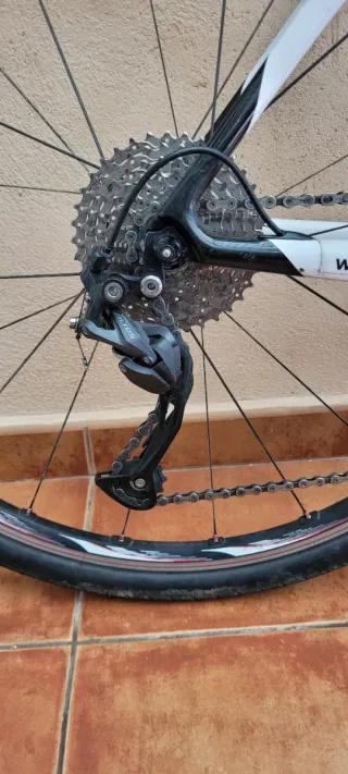 Bicicleta Gravel Rimo Blanca y Azul