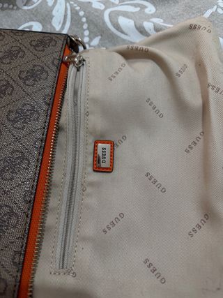 Bolso Guess Marrón y Naranja