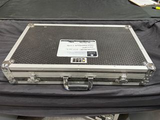 Controladora DJ Pioneer DDJ-SR2