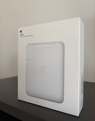 NUOVO Apple Caricatore 140W Originale 2026