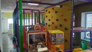 Parque de bolas grande