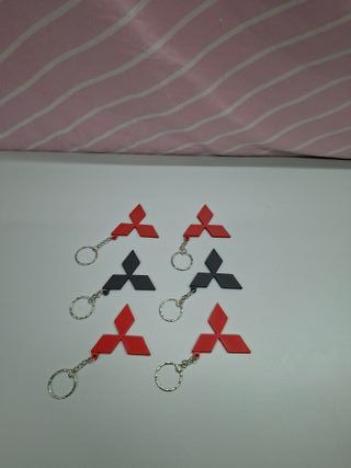 Porta-chaves Mitsubishi (2 pretos, 3 vermelhos)