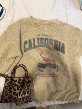 Jersey con bolso estampado leopardo