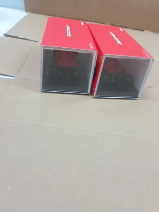 Lote Burago Ferrari SF23 1:43