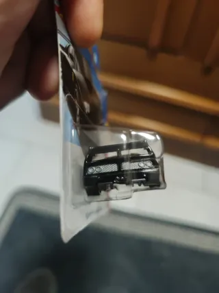 Hot Wheels Ferrari F40 Competizione Negro