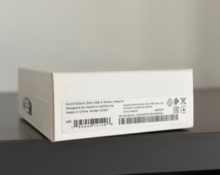 NUOVO Apple Caricatore 20W Originale 2026