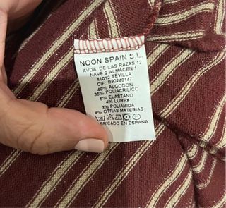 Top hombros descubiertos. Noon. Talla XS