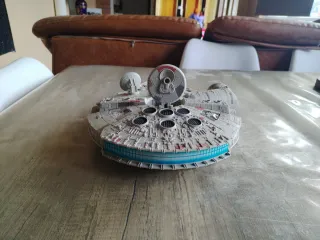 Nave Star Wars Halcón Milenario