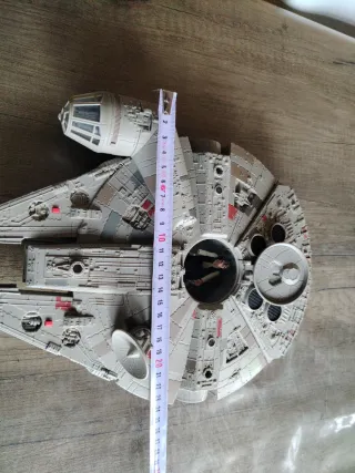 Nave Star Wars Halcón Milenario