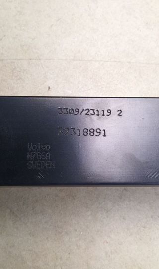 Refuerzo paragolpes del 32318891 volvo xc60 98785