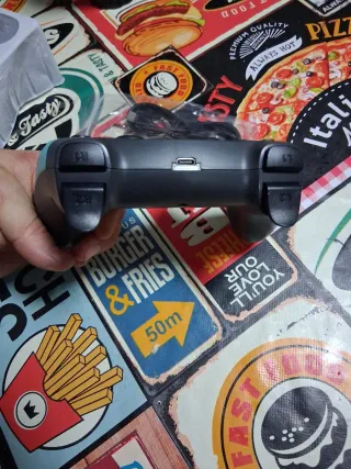 Mando nintendo switch turquesa y Negro