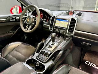 Porsche CAYENNE GTS 441cv Sport Chrono