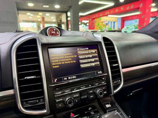 Porsche CAYENNE GTS 441cv Sport Chrono