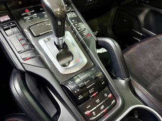 Porsche CAYENNE GTS 441cv Sport Chrono