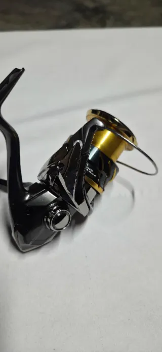 CARRETE SHIMANO TWIN POWER FD 2500