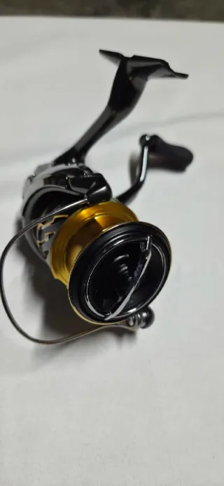 CARRETE SHIMANO TWIN POWER FD 2500