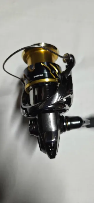 CARRETE SHIMANO TWIN POWER FD 2500