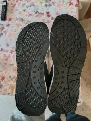 Zapatillas Geox Bulmya. Celestes y blancas